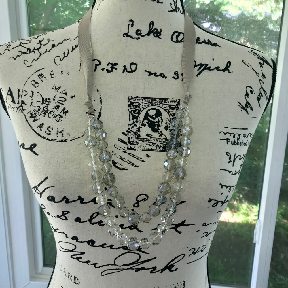 Ann Taylor ribbon bead necklace